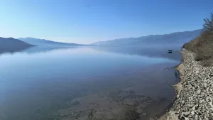 Панорама към езерото Керкини